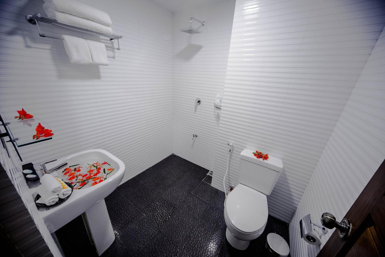 81 Central Hotel Nyaung Shwe Εξωτερικό φωτογραφία